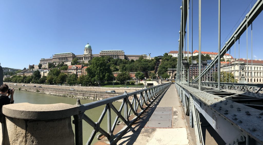 budapešť řetězový most