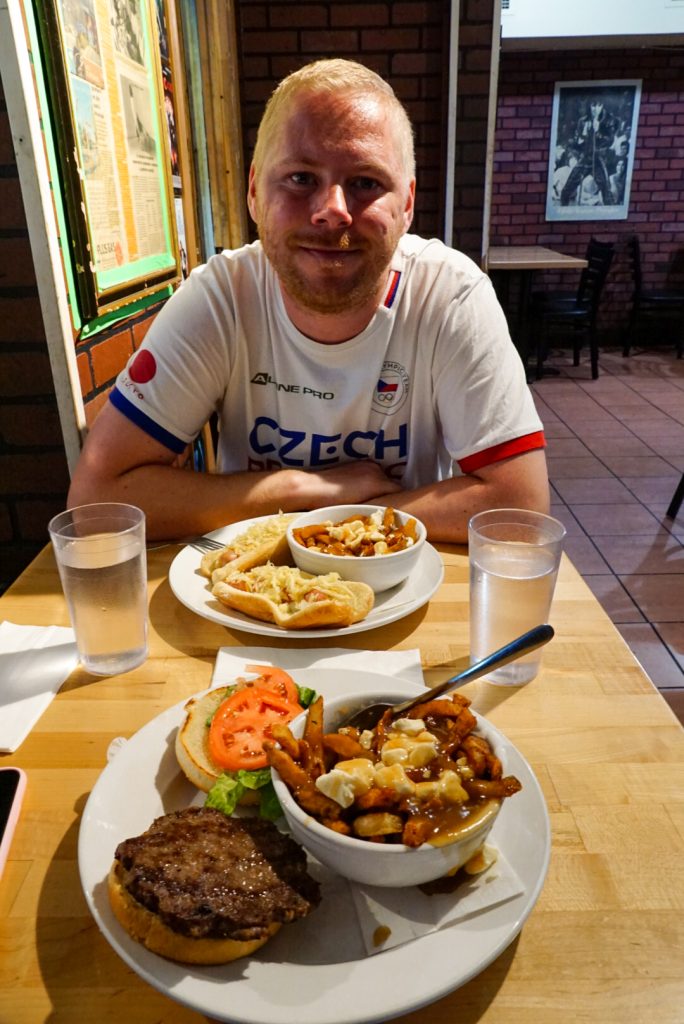 montreal co vidět a navštívit poutine