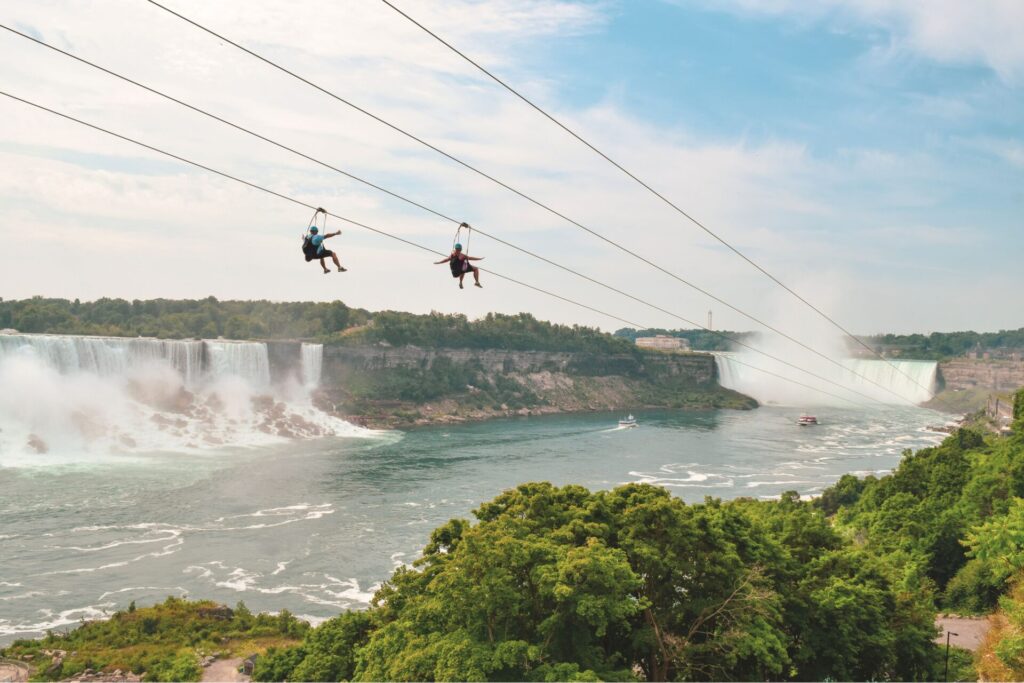 niagarské vodopády z toronta kanada