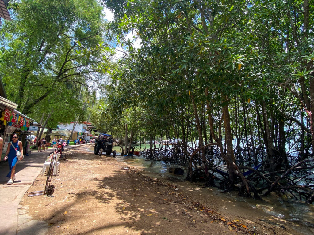 railay east