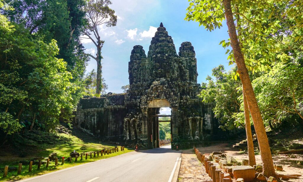 angkor wat victory gate