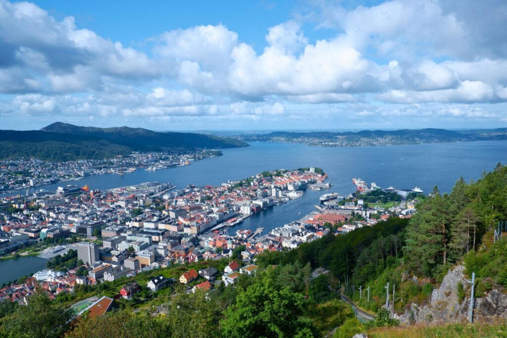 bergen norsko fjord floyen