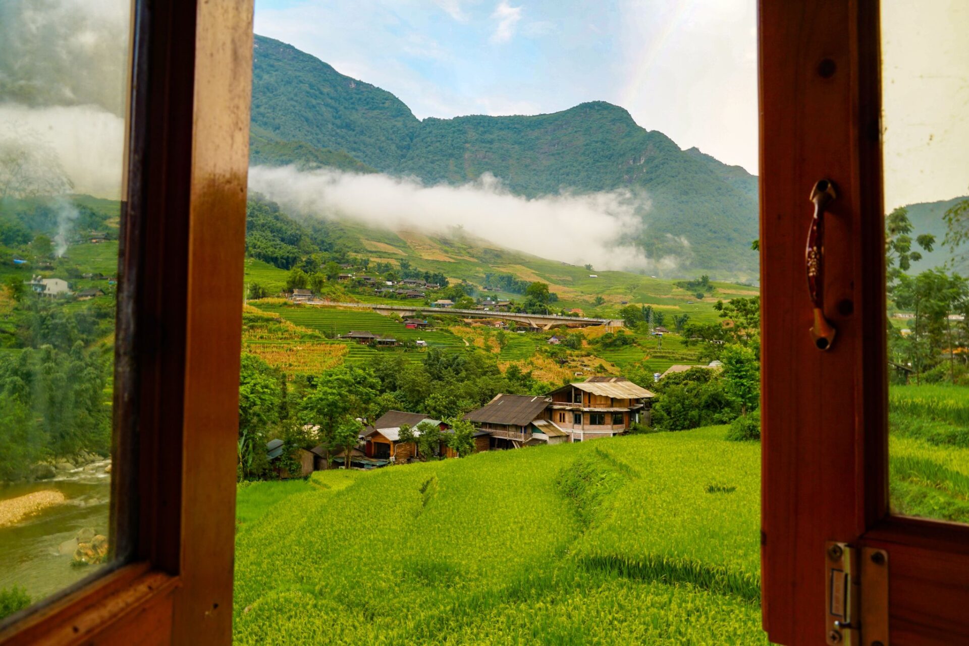 LazyTrip – Vietnam Travel Guide
