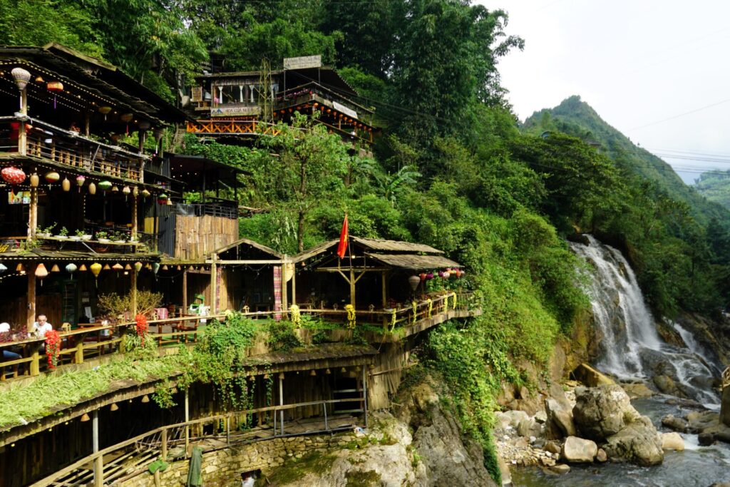 sapa vietnam cat cat village