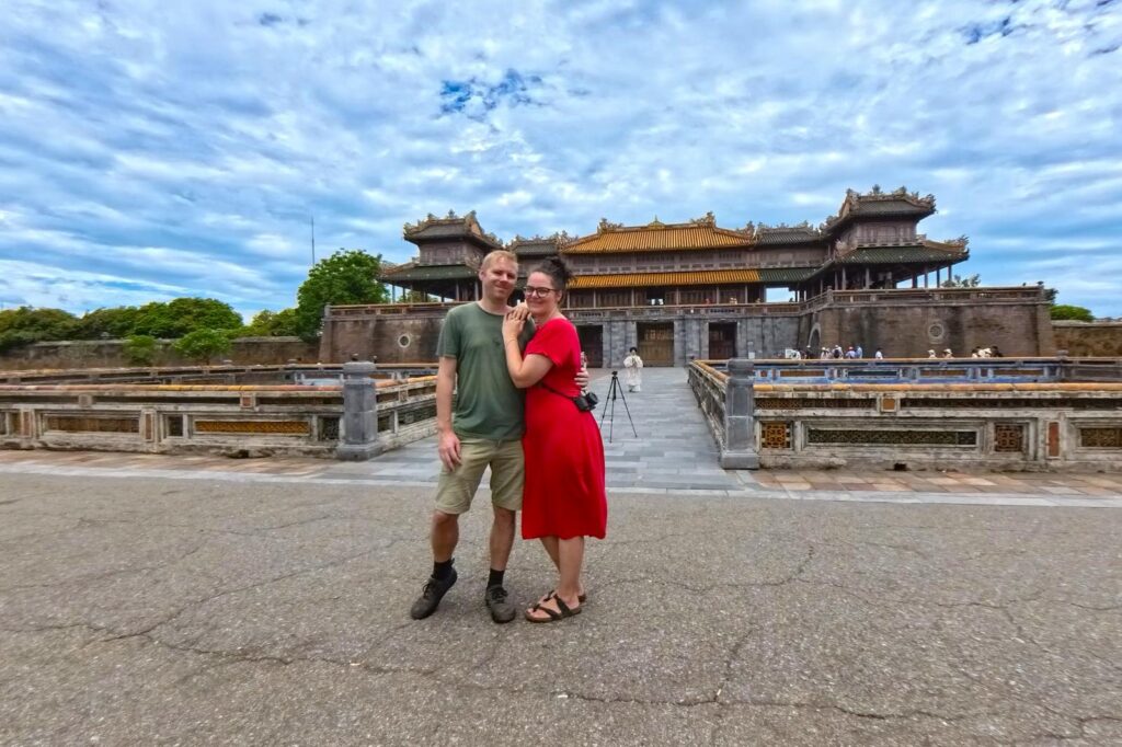 hue vietnam imperial palace