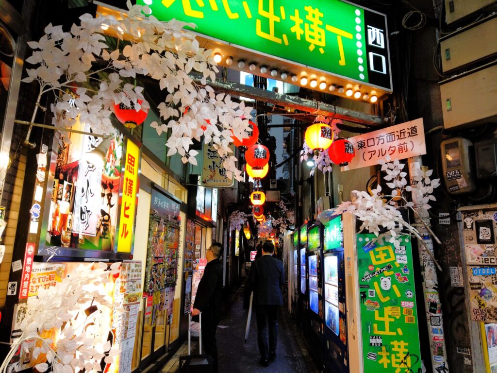 co vidět v tokiu golden gai